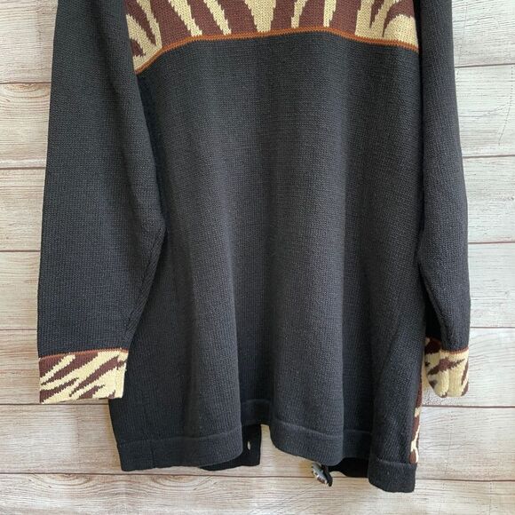 VINTAGE STORYBOOK KNITS SWEATER IN GIRAFFE PRINT - Picture 9 of 10